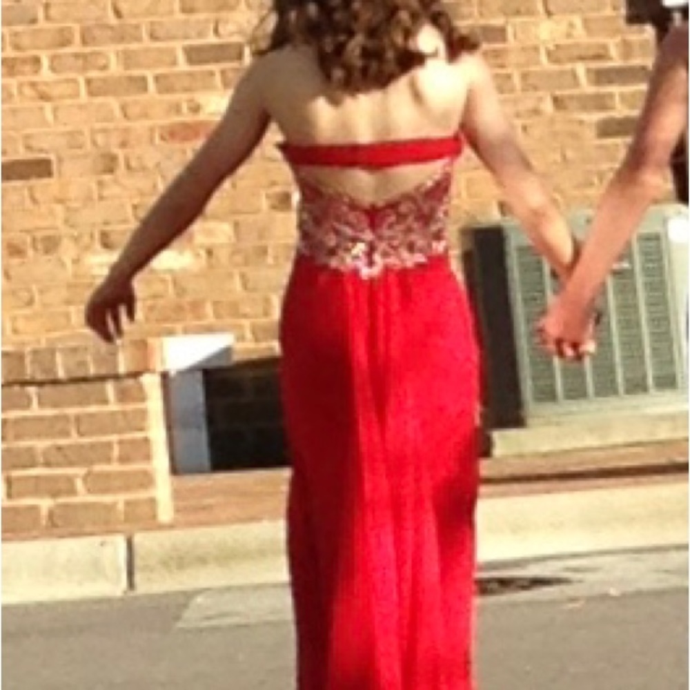 Beautiful red sequin prom or pageant dress. - Picture 2 of 9